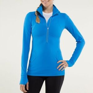 Lululemon Star Runner Pullover lace design top - Cornflower